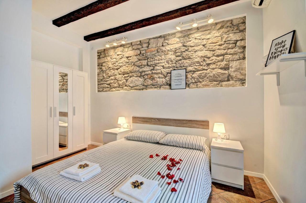 Apartman Amfiteatar Franko Pula Exterior foto